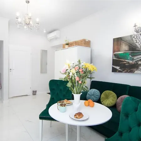 Coral Blush - 1Br & Ac - Near Wawel Krasków