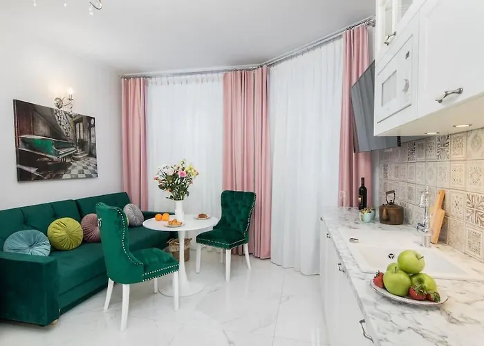 1 - Bedroom - Plac Na Groblach 19 דירה *