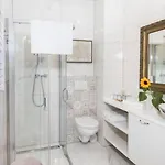 1 - Bedroom - Plac Na Groblach 19 *
