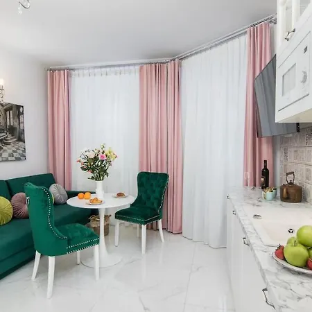 1 - Bedroom - Plac Na Groblach 19 아파트 *